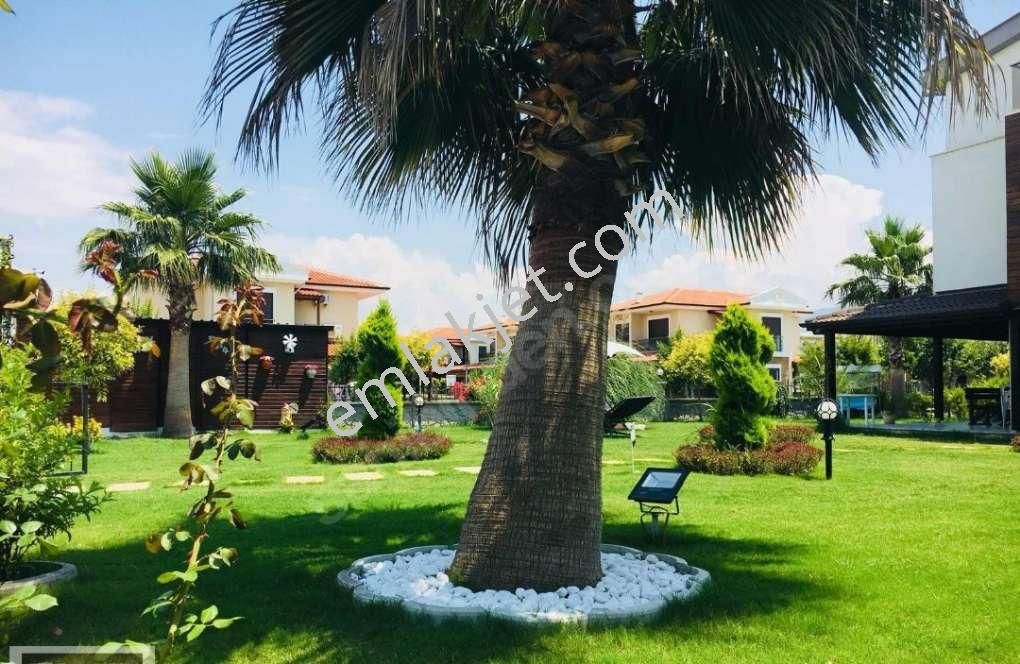 Emlakçıdan Aydın Kuşadası Güzelçamlı Mahallesi 4+1 Günlük Kiralık