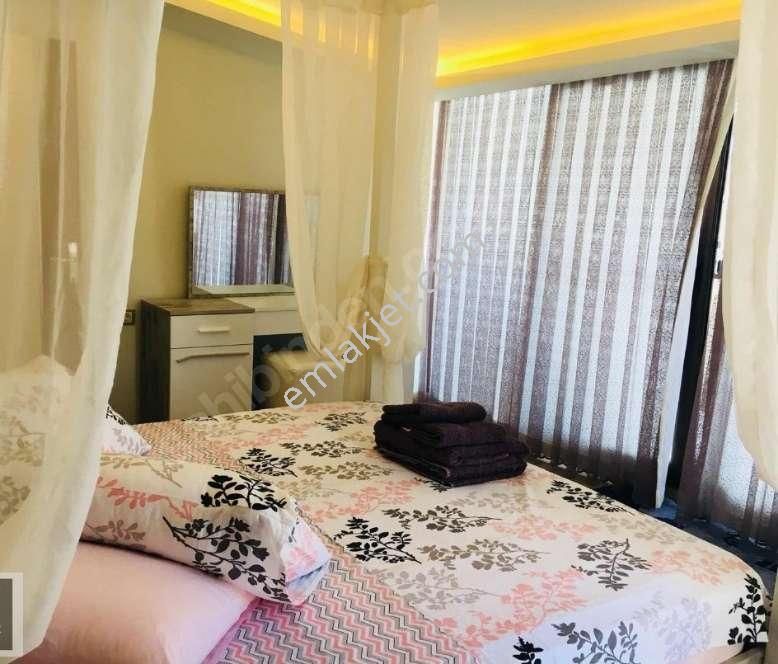 Emlakçıdan Aydın Kuşadası Güzelçamlı Mahallesi 4+1 Günlük Kiralık