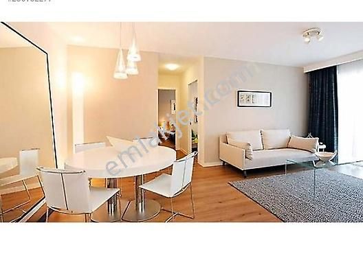 Emlakçıdan İzmir Karşıyaka Cumhuriyet Mahallesi 1+1 Günlük Kiralık