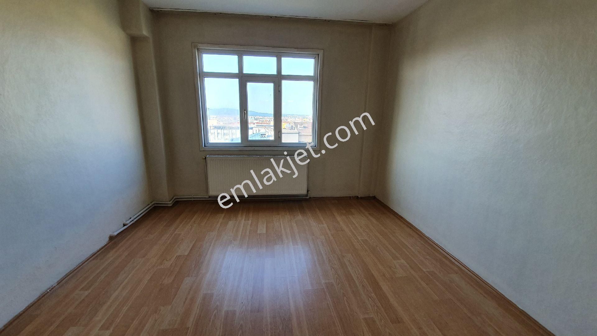 Tibet Den Ataşehir Ferhatpaşada 2+1 Arakat 110m2kiralık Daire - Görsel 4