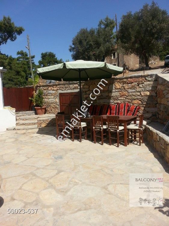 Emlakçıdan Muğla Bodrum Kızılağaç Mahallesi 2+1 Satılık Köy Evi 2.550.