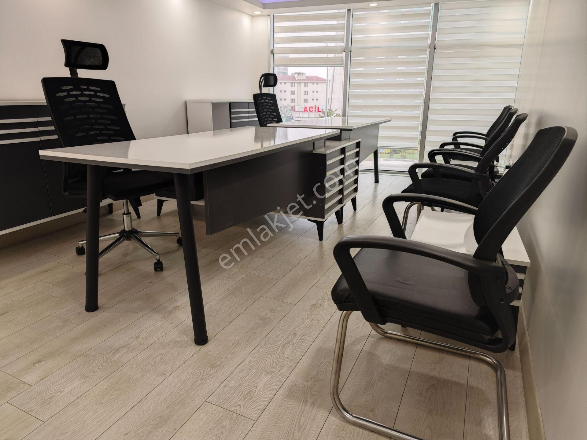 Pendik Kurtköy Kiralık Ofis Pendik Kurtköy Plazada Hazır Mobilyalı Ofis