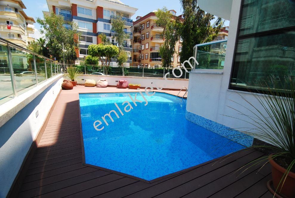 Emlakçıdan Antalya Alanya Oba Mahallesi 1+1 Kiralık Daire 406.000 TL