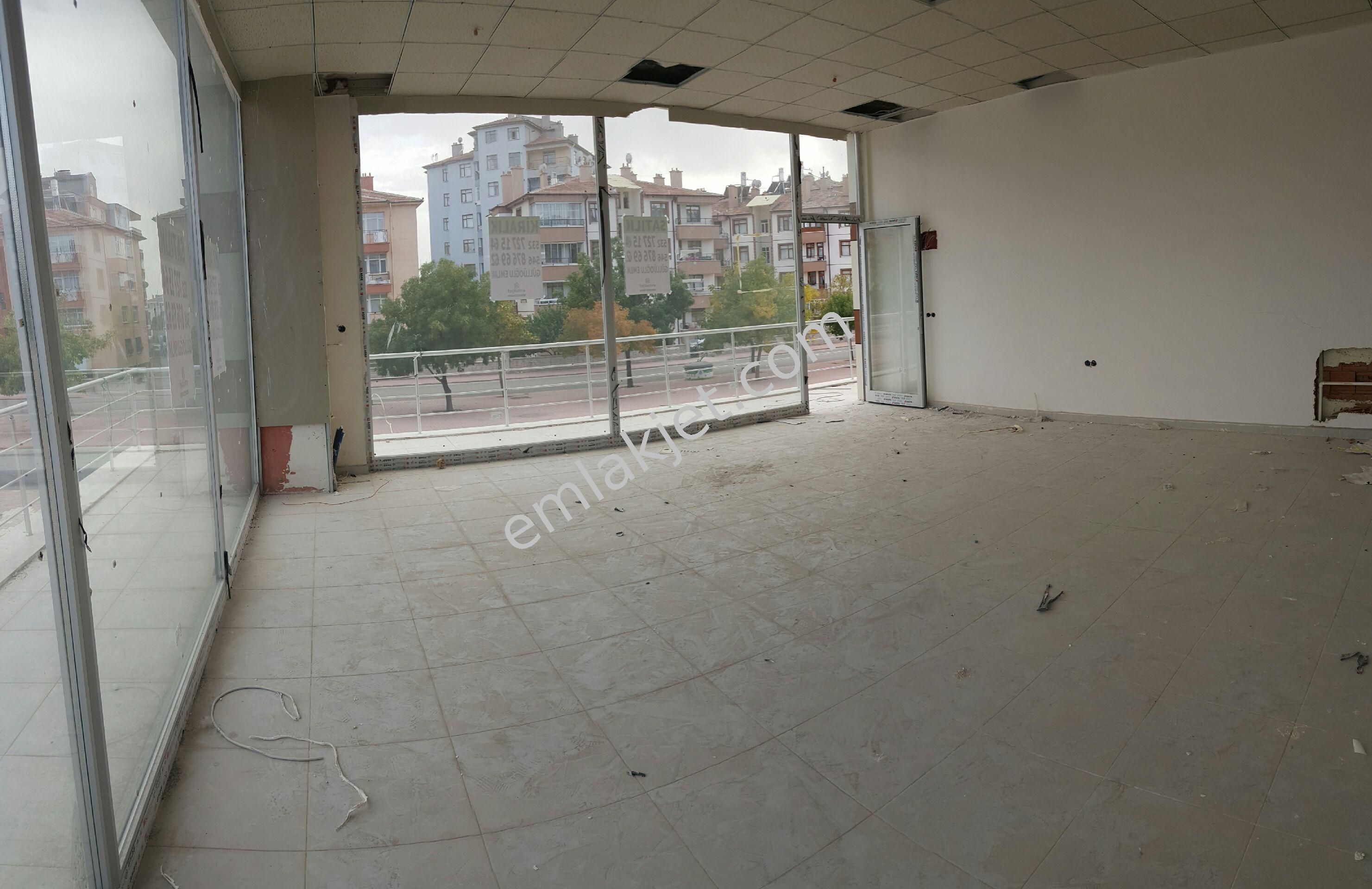 Kosova Mahallesinde Satılık 44m Köşe Dükkan - Görsel 6