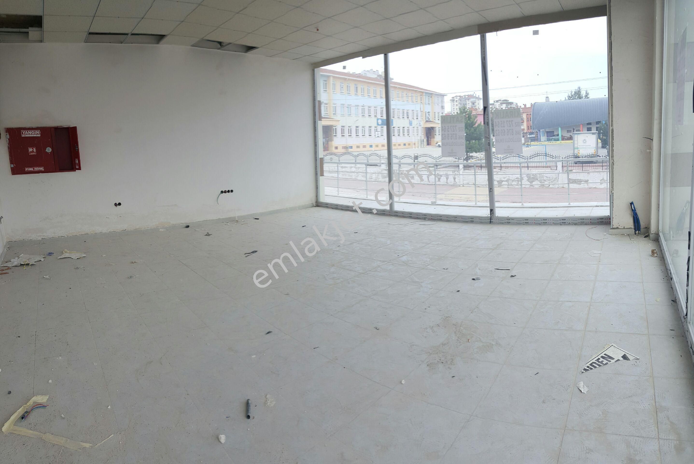 Kosova Mahallesinde Satılık 44m Köşe Dükkan - Görsel 7