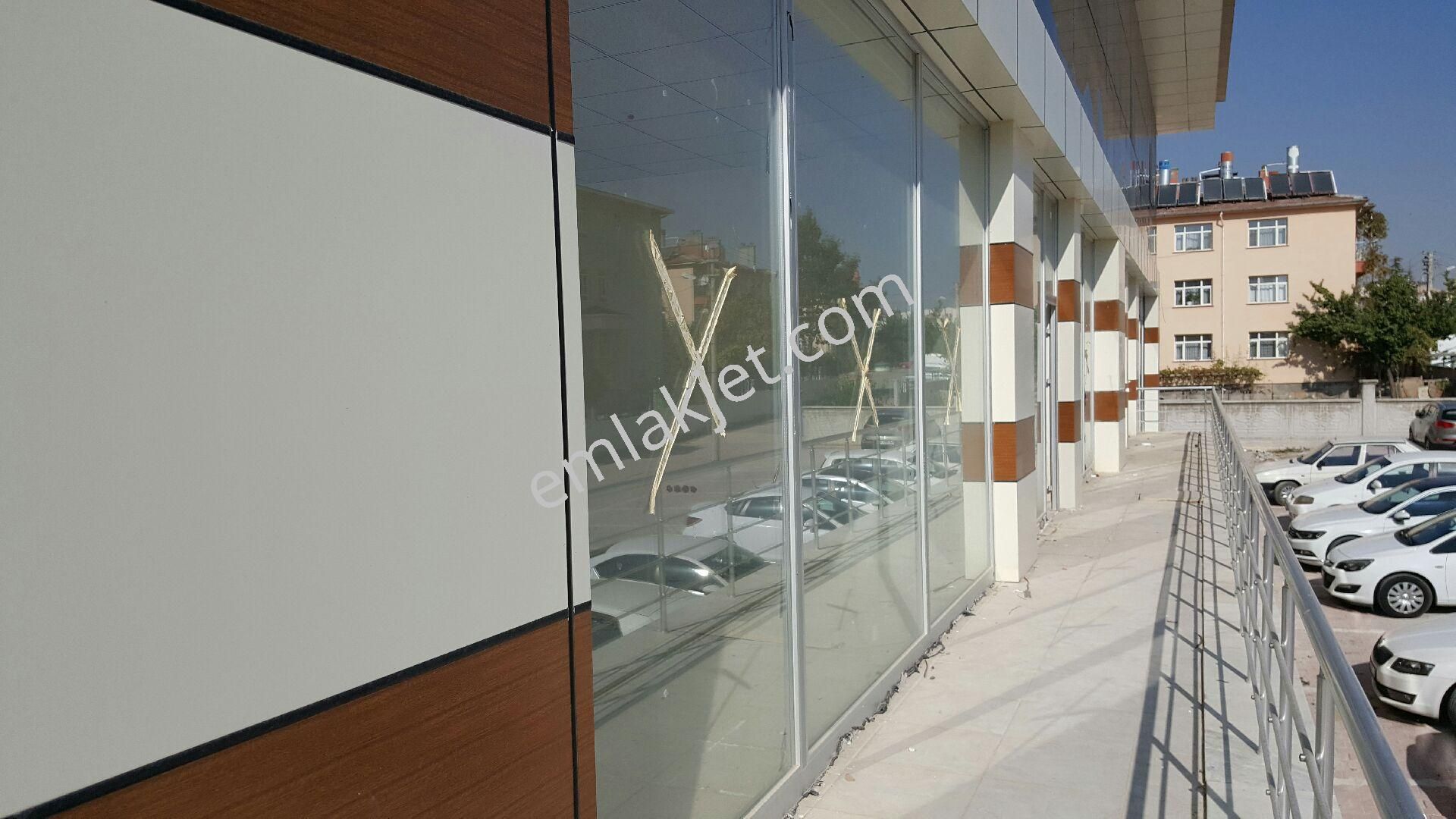 Kosova Mahallesinde Satılık 44m Köşe Dükkan - Görsel 3