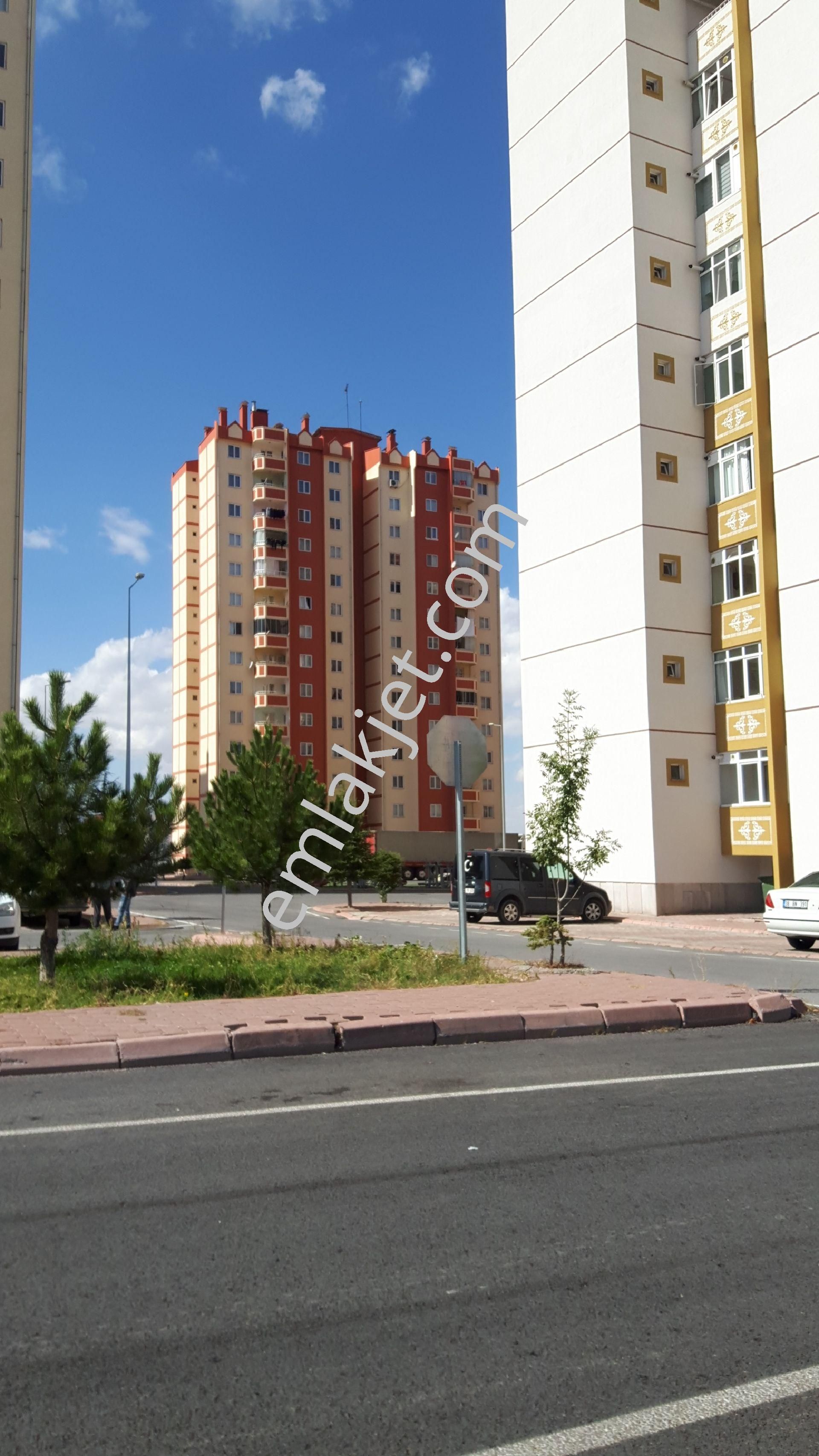 Melikgazi Kocatepe Kiralık Daire belsin tinaztepe mah kiralık 4 oda daire 