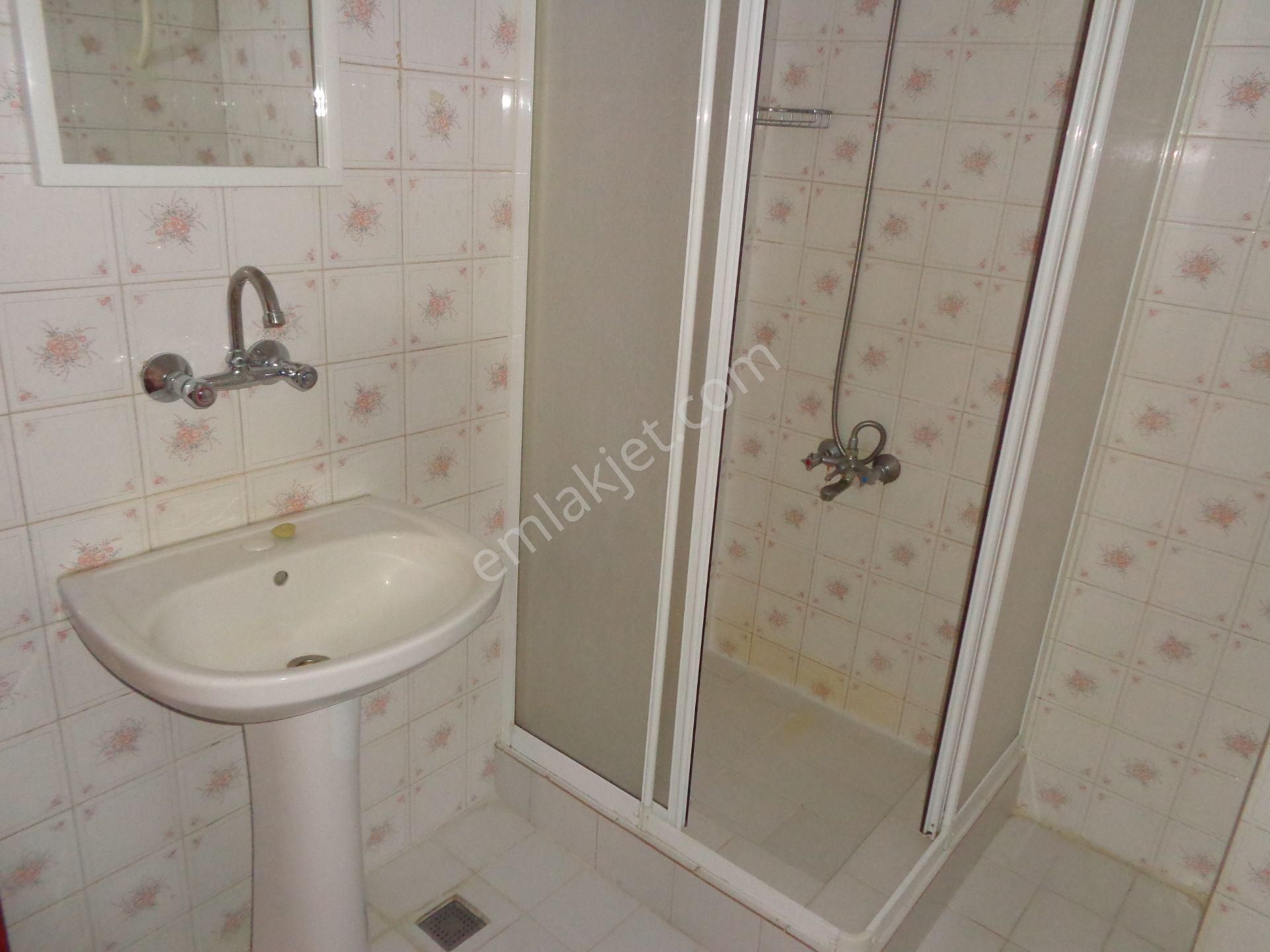 Gökçe Karataş Okulu Arkası, 2.kat ,2+1+kiler, Kombili,85 M2 - Görsel 31