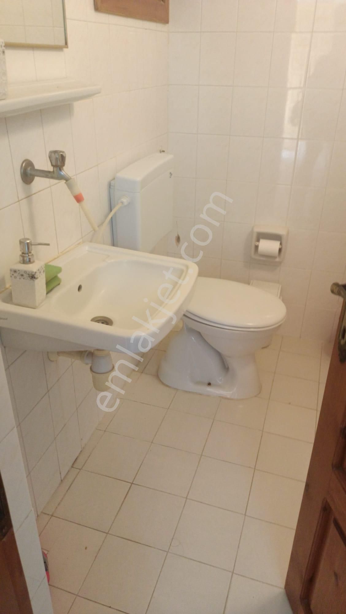 Çeşme Dalyan Ladin Koyuna Yakın Yıllık Kiralık Villa - Görsel 12