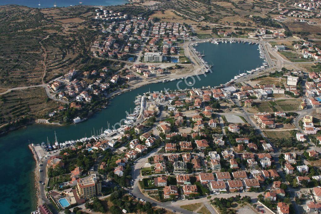 Çeşme Dalyan Ladin Koyuna Yakın Yıllık Kiralık Villa - Görsel 15