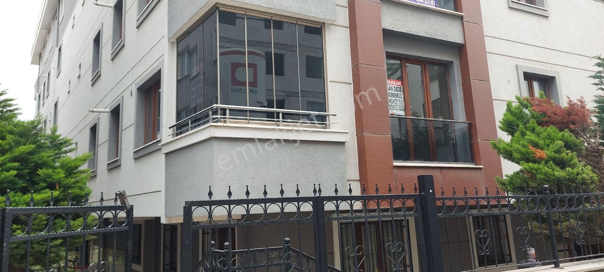 Maltepe Girne Kiralık Daire Girne Mah Yeni Binada Temiz Asansörlü Metroya 10dak Yürümede