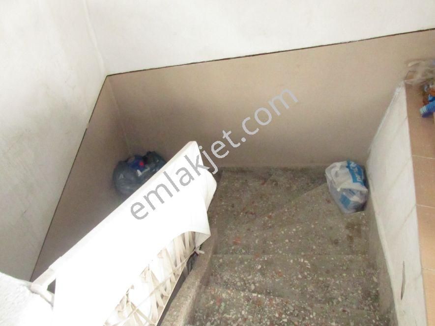 Emlakçıdan Bursa Osmangazi Hamzabey Mahallesi 5+2 Satılık Müstakil 360.