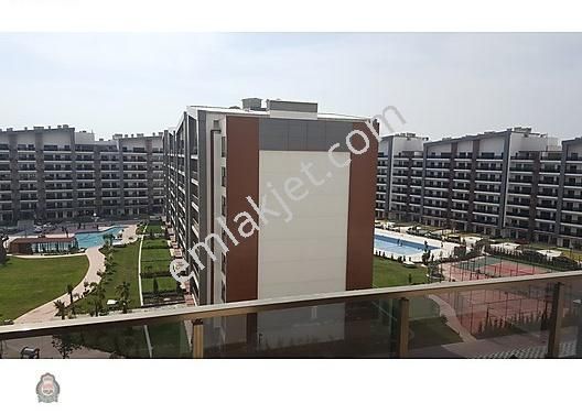 Park Yaşam Ataşehir De Kiralık Hem Havuz Hem Peyzaj Cepheli 1+1