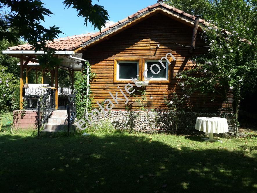 Uzmanlar'dan Satılık Müstakil Ev 1901 M2 Kocaeli Karamürsel Yala