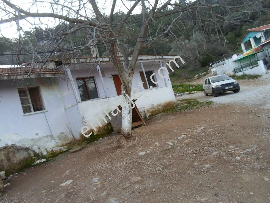 Emlakçıdan İzmir Menderes Ataköy Mahallesi 2+1 Satılık Müstakil 199.999