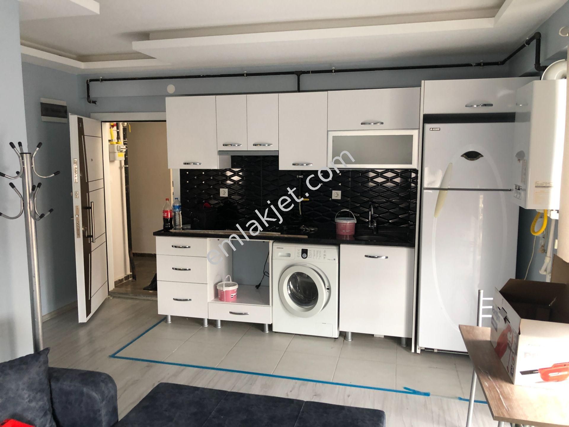 Emlakçıdan Edirne Edirne Merkez Şükrüpaşa Mahallesi 1+1 Kiralık Daire 1