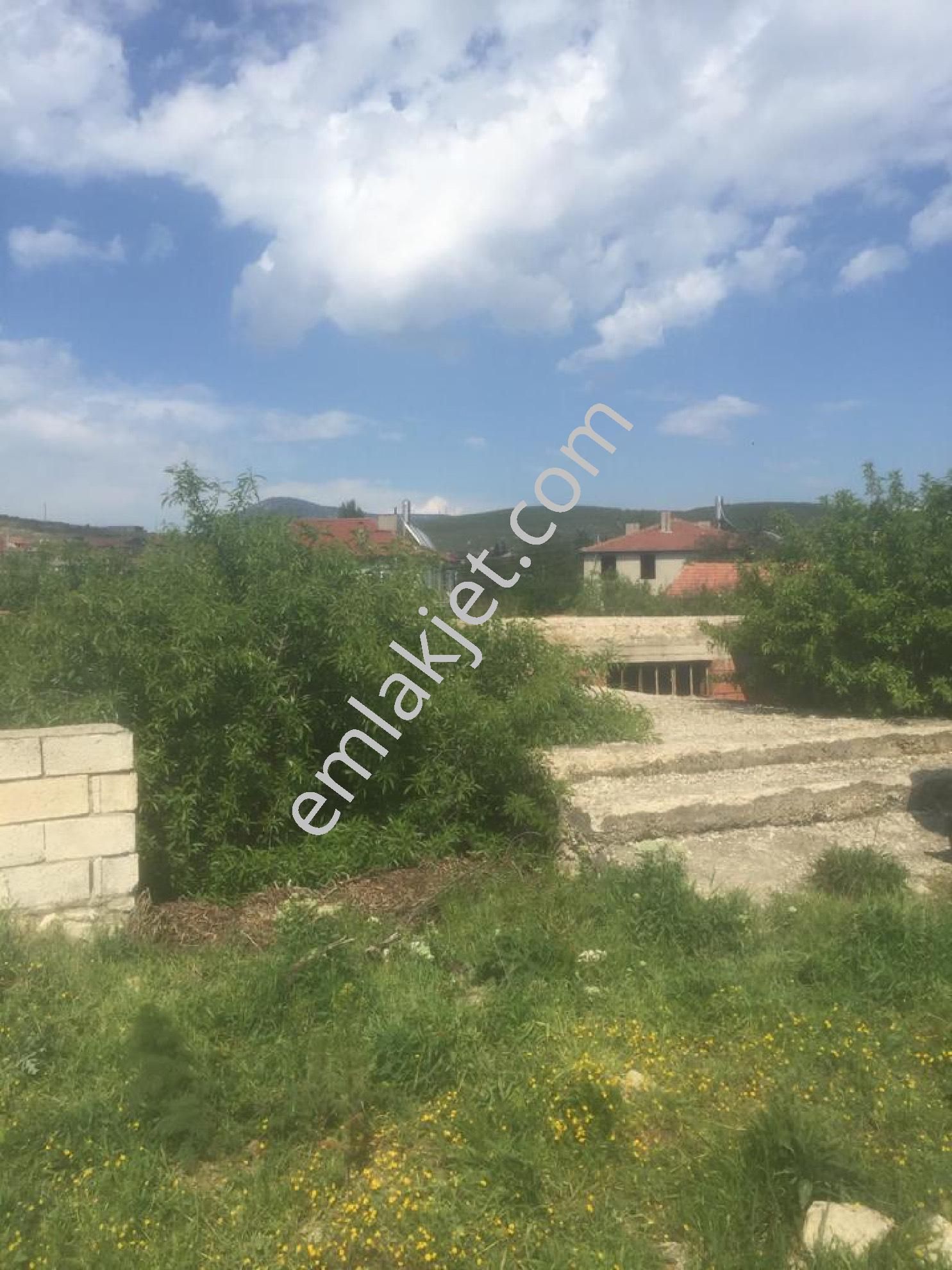 Emlakçıdan Isparta Isparta Merkez Büyükgökçeli Köyü 3+1 Satılık Daire