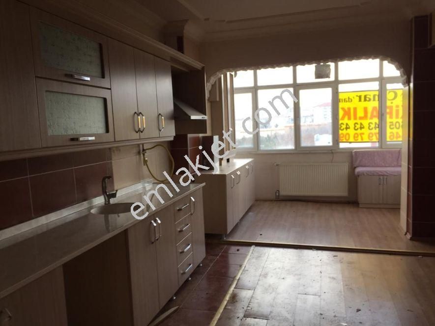 emlakcidan erzurum palandoken muftu solakzade mahallesi 3 1 satilik daire 375 000 tl 8243998 emlakcidan erzurum palandoken muftu solakzade mahallesi 3 1 satilik daire 375 000 tl 8243998