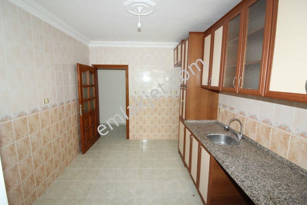 Emlakçıdan Tekirdağ Çorlu Esentepe Mahallesi 3+1 Satılık Daire 285.000