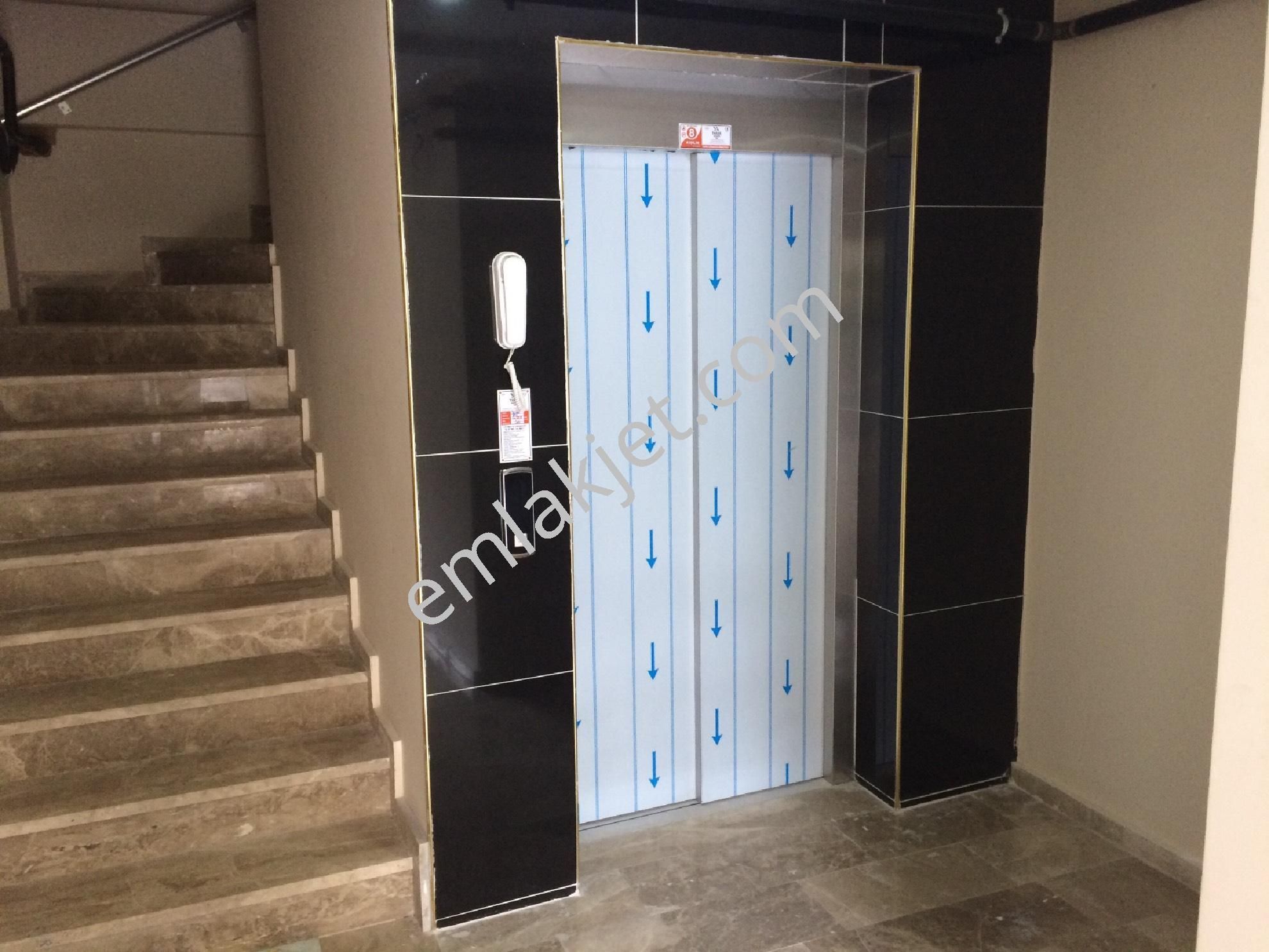 Meram Yeniyol Eğitimfakültesiarkasında Dubleks Daire - Görsel 12