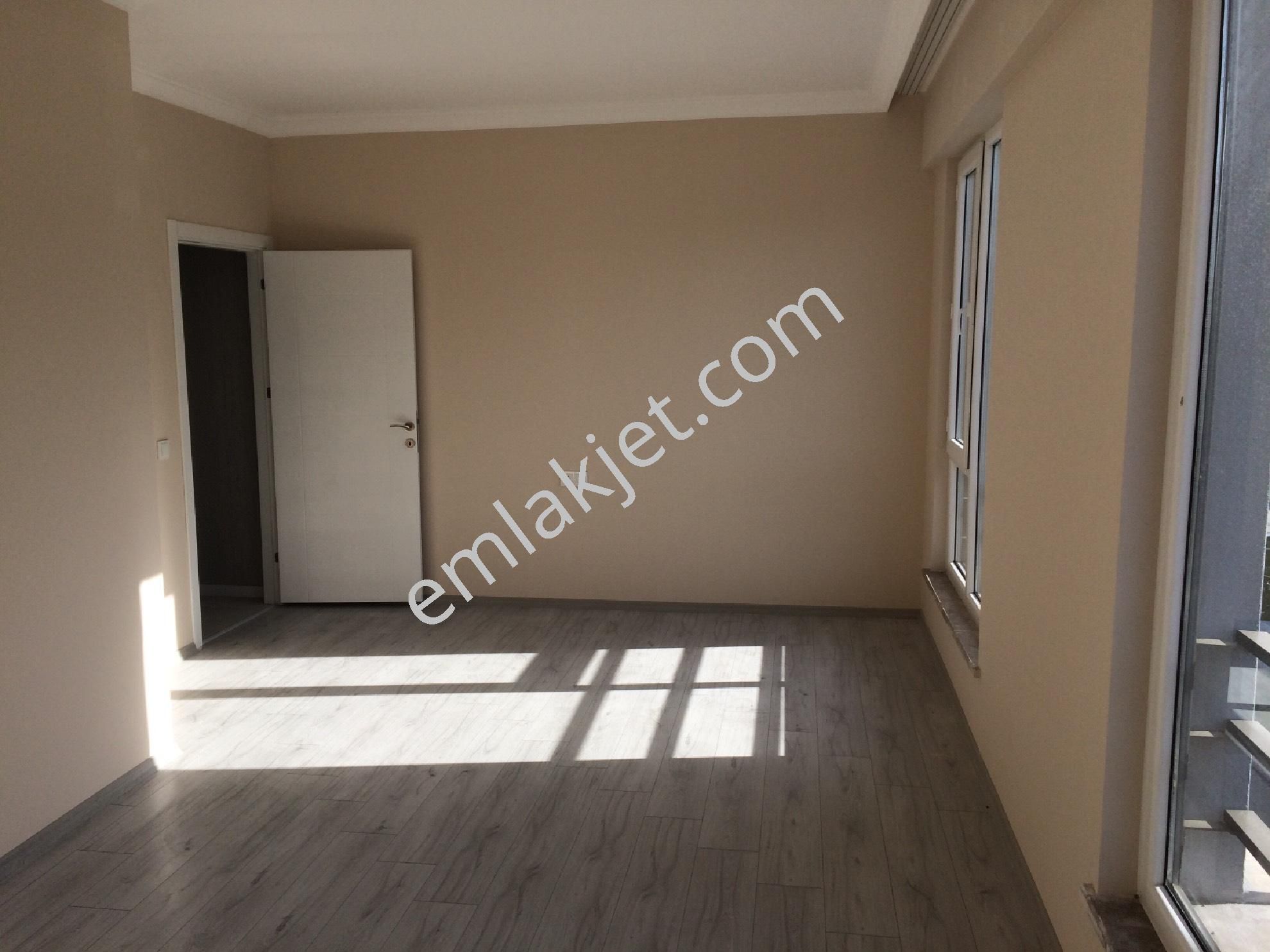 Meram Yeniyol Eğitimfakültesiarkasında Dubleks Daire - Görsel 4