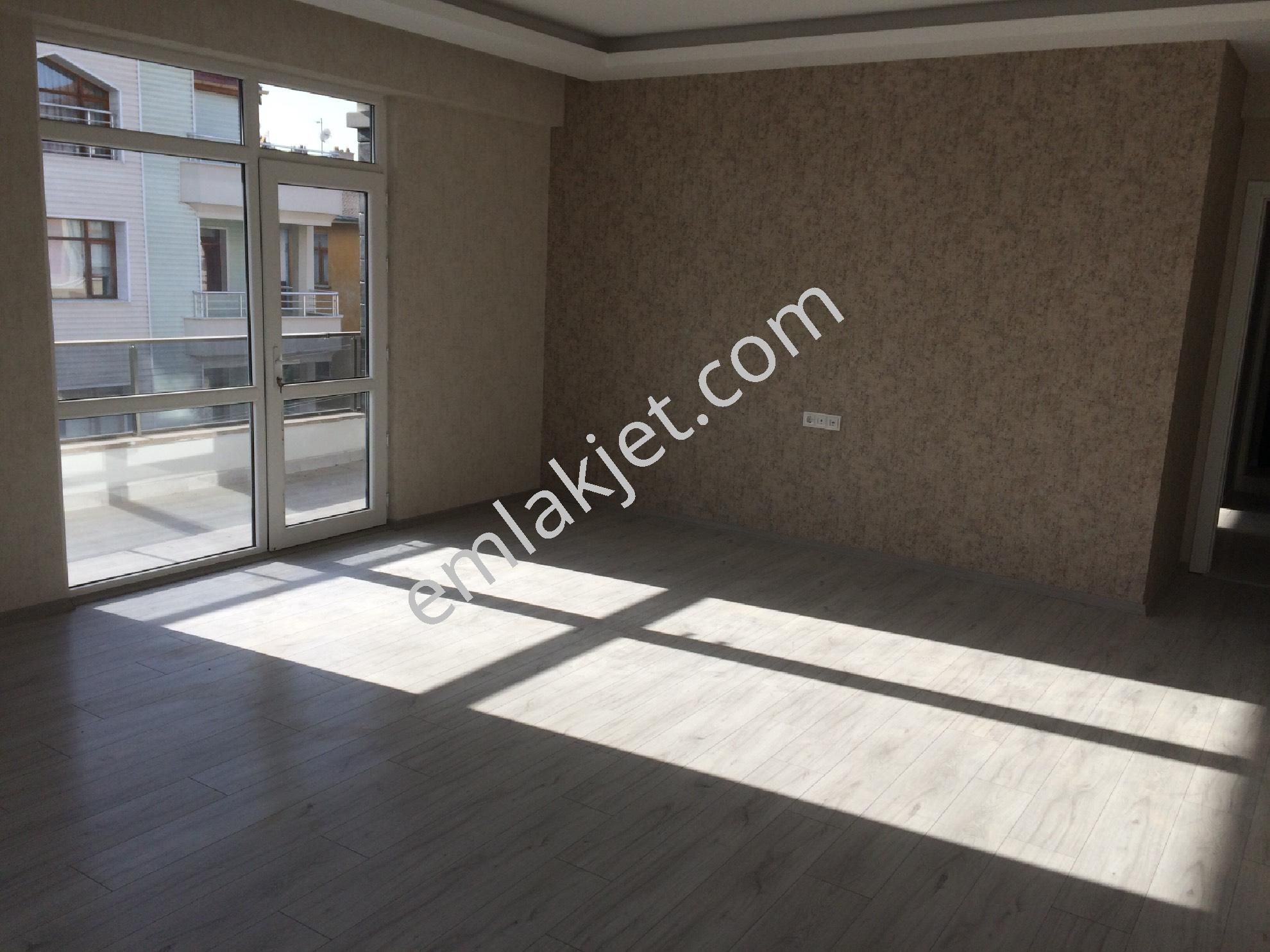 Meram Yeniyol Eğitimfakültesiarkasında Dubleks Daire - Görsel 5