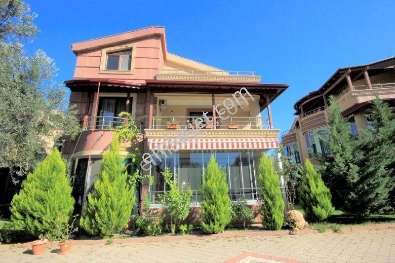 sahibinden balikesir edremit akcay mahallesi 4 1 satilik villa 2 500 000 tl 8294936