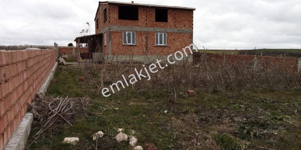 Emlakçıdan Tekirdağ Saray Kavacık Mahallesi 5+1 Satılık Müstakil 260