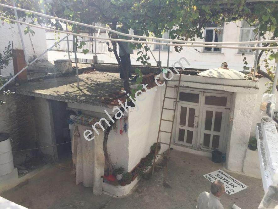 Emlakçıdan Muğla Menteşe Orta Mahallesi 3+1 Satılık Müstakil 370.000 TL