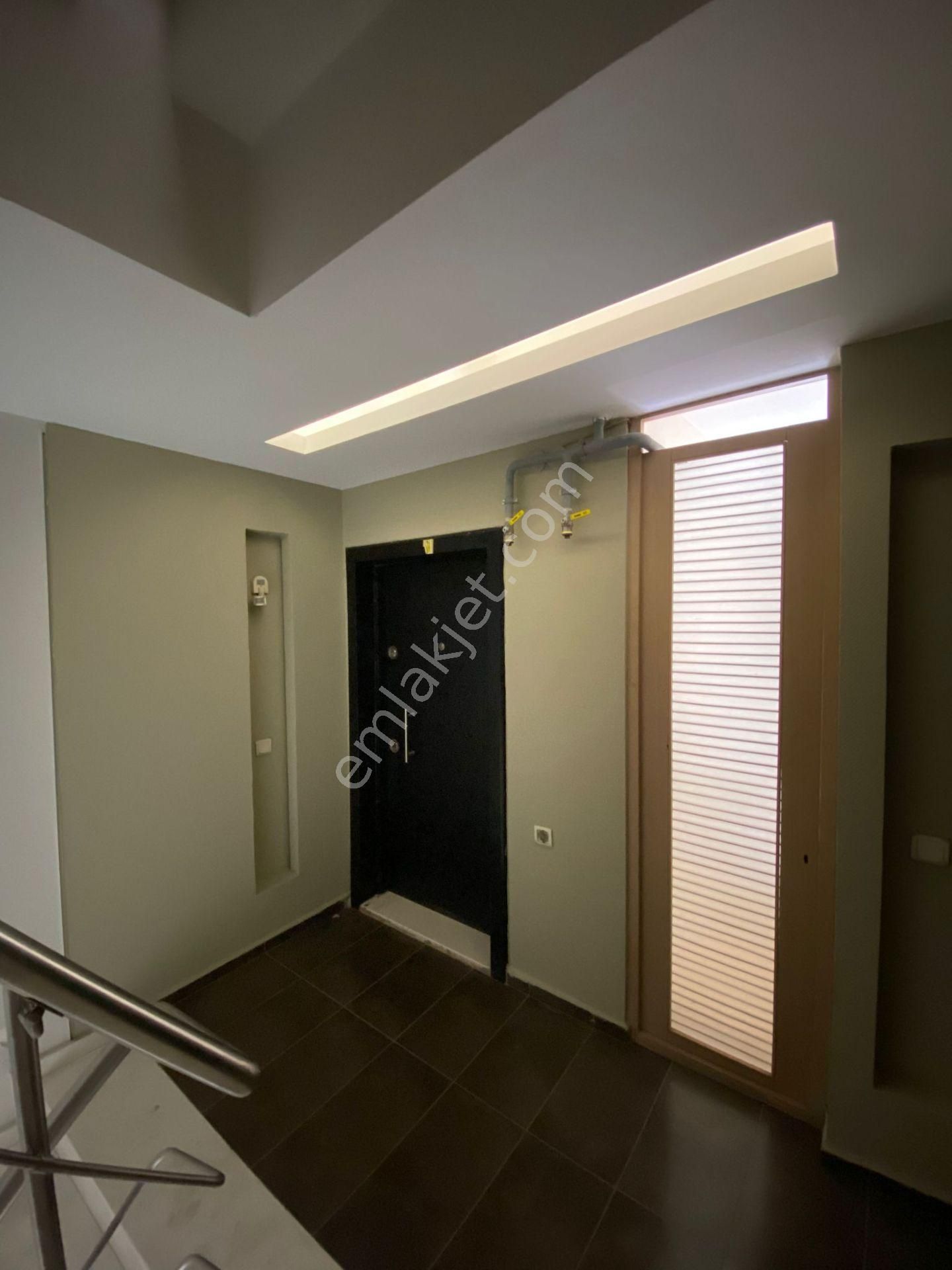 Konyaaltı Gürsu'da Denize Yakın Havuzlu Butik Sitede Full Eşyalı 1.5+1 Arakat Daire - Görsel 8