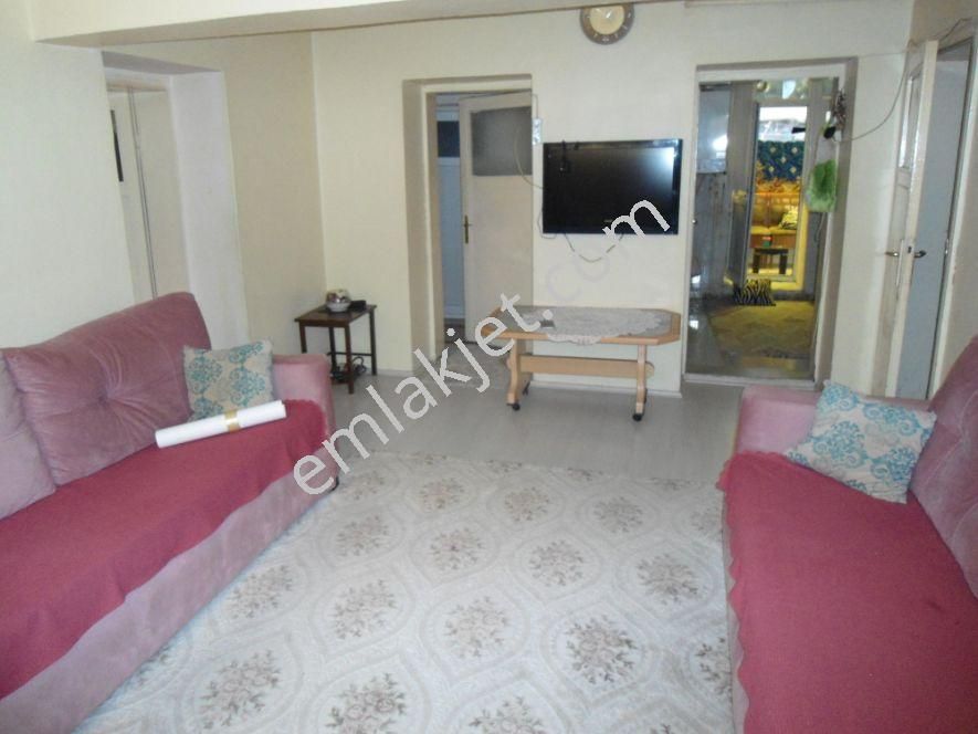 Emlakçıdan Sivas Sivas Merkez Örtülüpınar Mahallesi 3+1 Satılık Daire