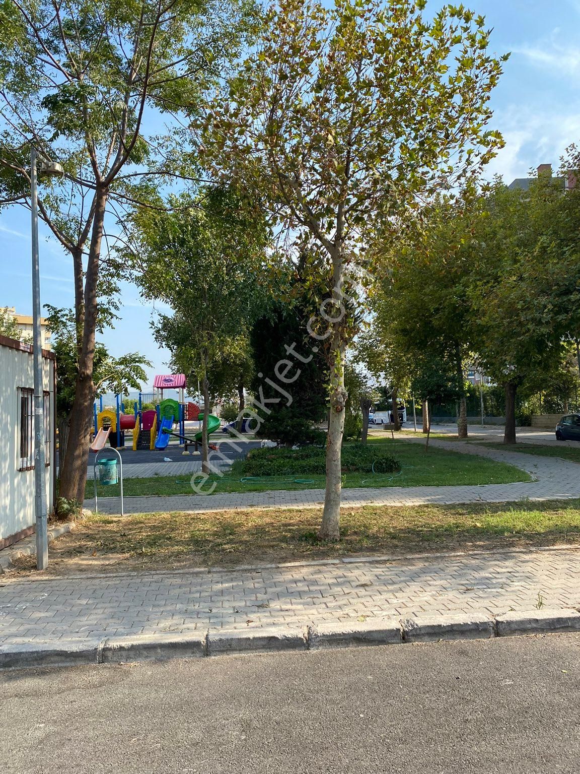 Ege Ü Konservatuar Arkası İ T K Yanı Ful Eşyalı - Görsel 15