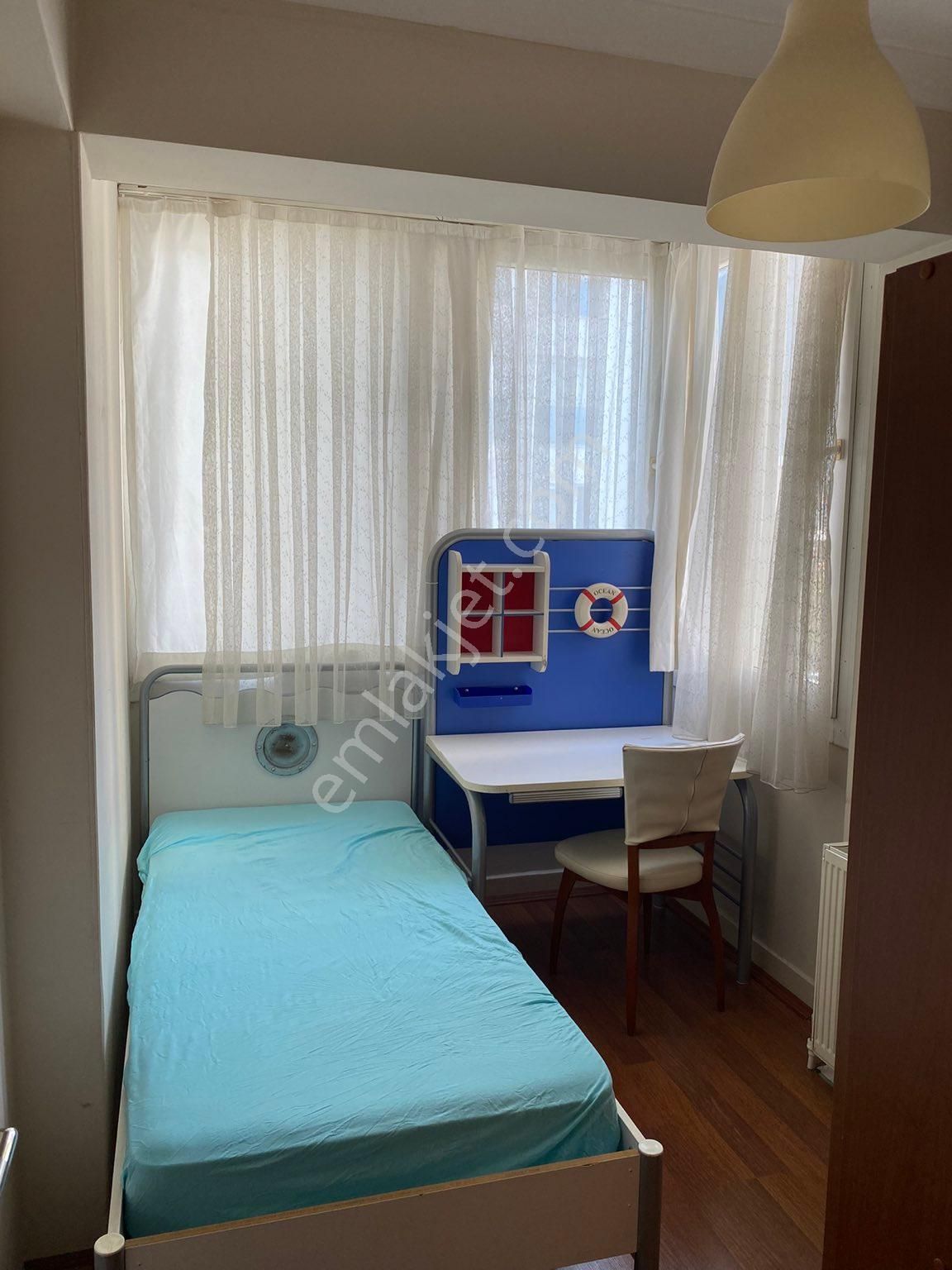 Ege Ü Konservatuar Arkası İ T K Yanı Ful Eşyalı - Görsel 25