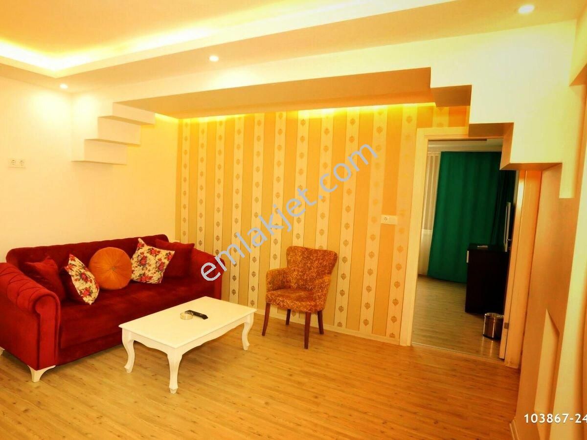 Emlakçıdan İstanbul Zeytinburnu Seyitnizam Mahallesi 1+1 Günlük Kiralık
