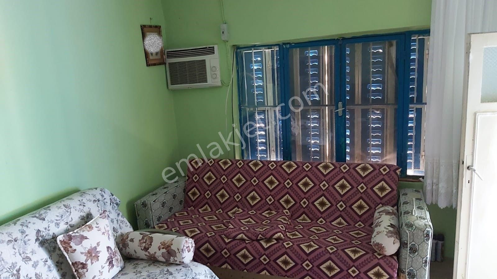 Emlakçıdan Aydın Söke Doğanbey Mahallesi 4+2 Satılık Müstakil 495.000