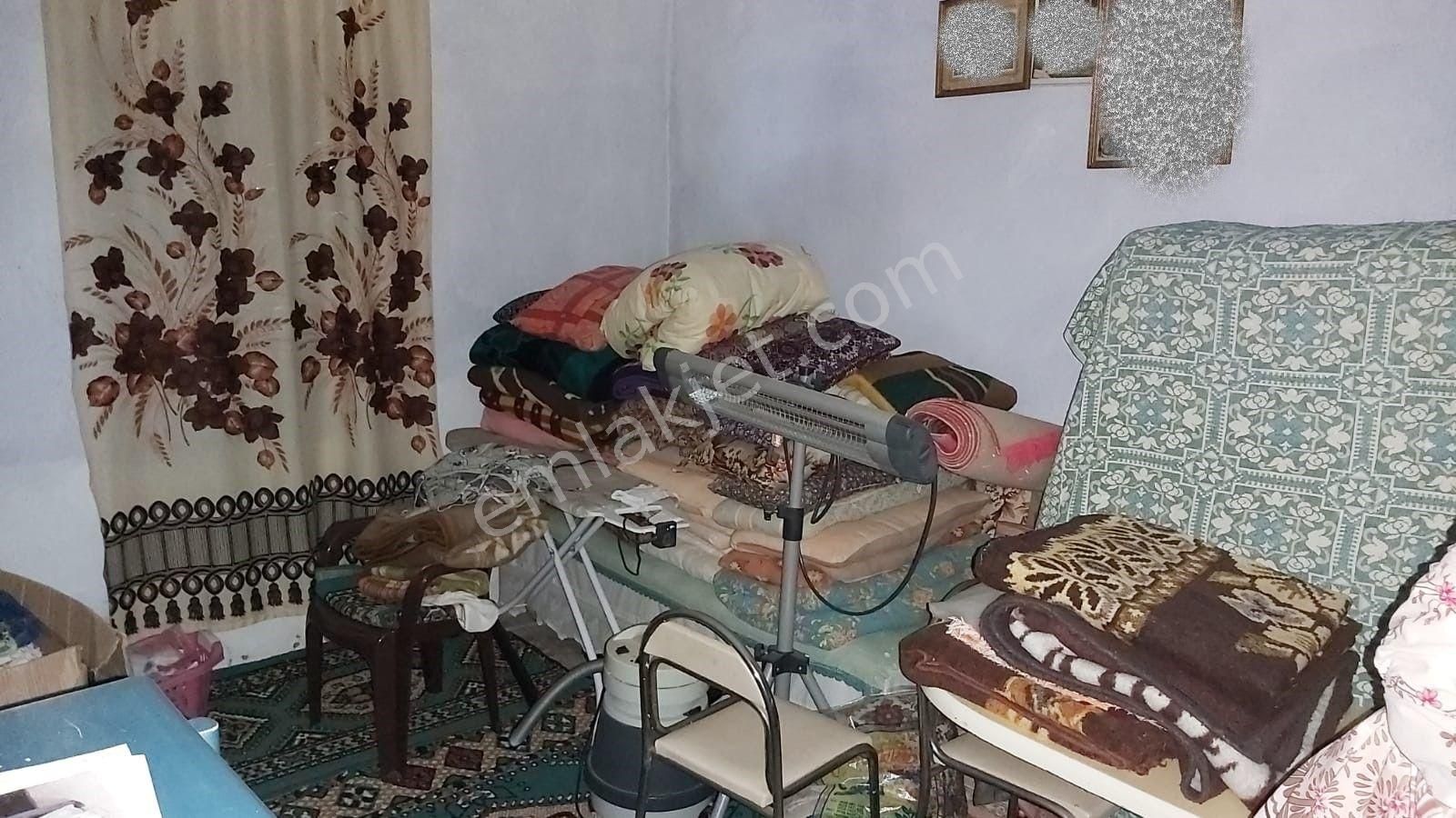 Emlakçıdan Aydın Söke Doğanbey Mahallesi 4+2 Satılık Müstakil 495.000