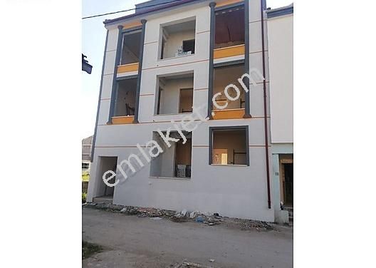 Emlakcidan Bursa Inegol Cumhuriyet Mahallesi 1 Oda Satilik Bina 230 000 Tl 8422073