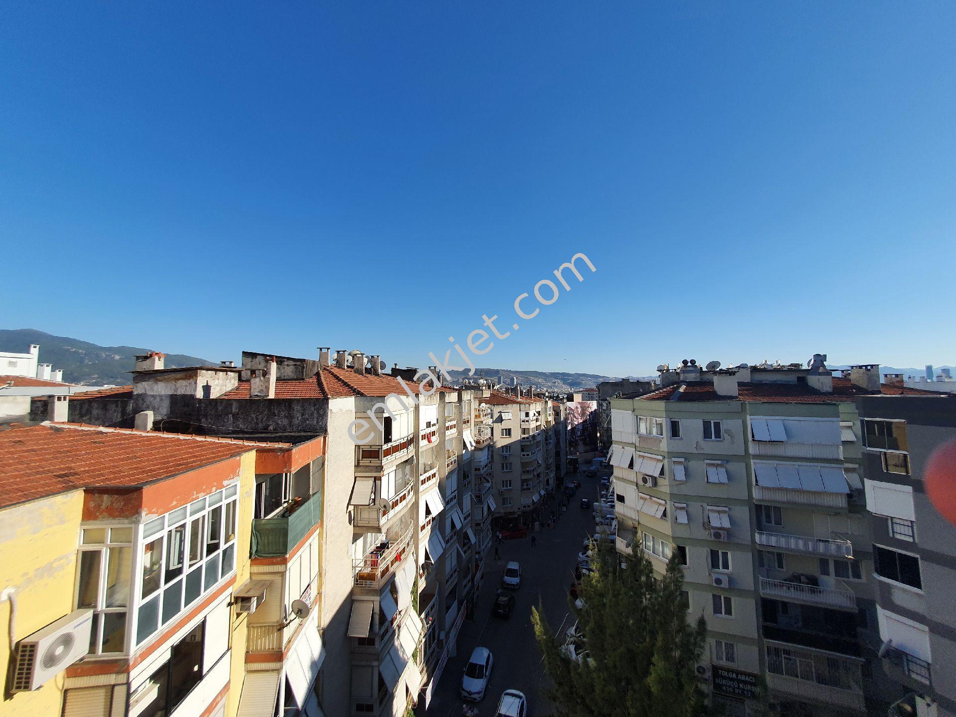 Bornova Da 4+1 Kiralık Yapılı Daire - Görsel 4