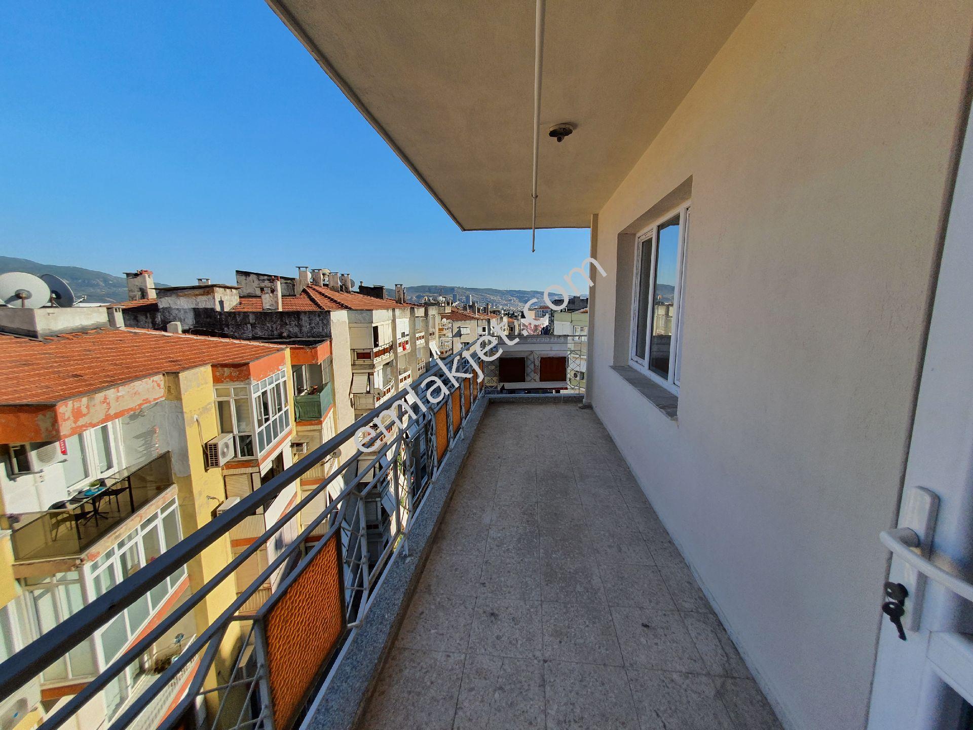Bornova Da 4+1 Kiralık Yapılı Daire - Görsel 2