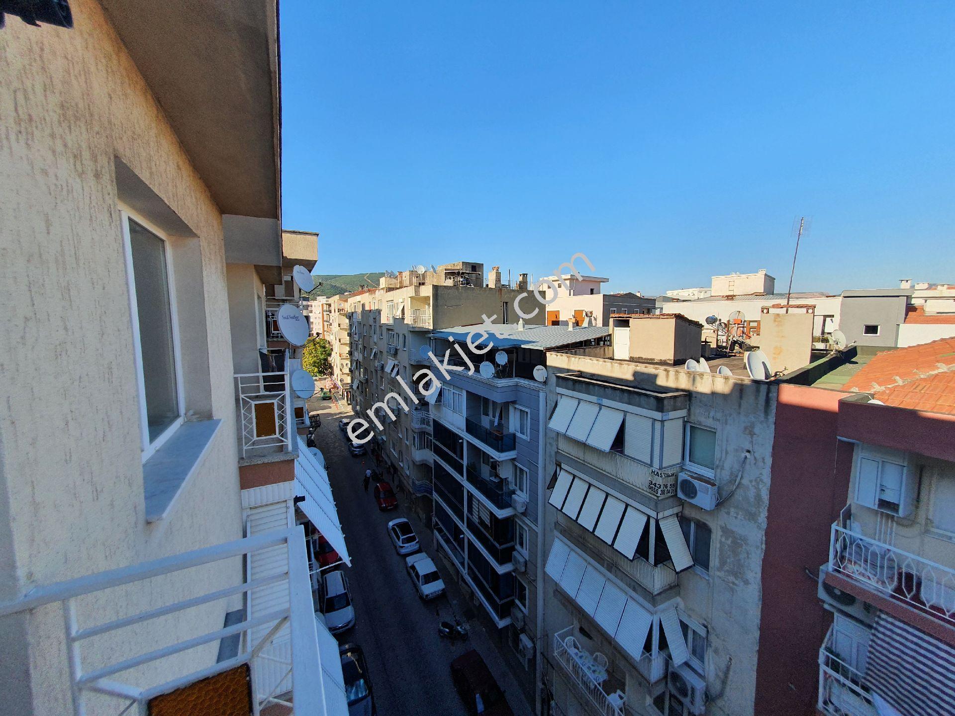 Bornova Da 4+1 Kiralık Yapılı Daire - Görsel 12