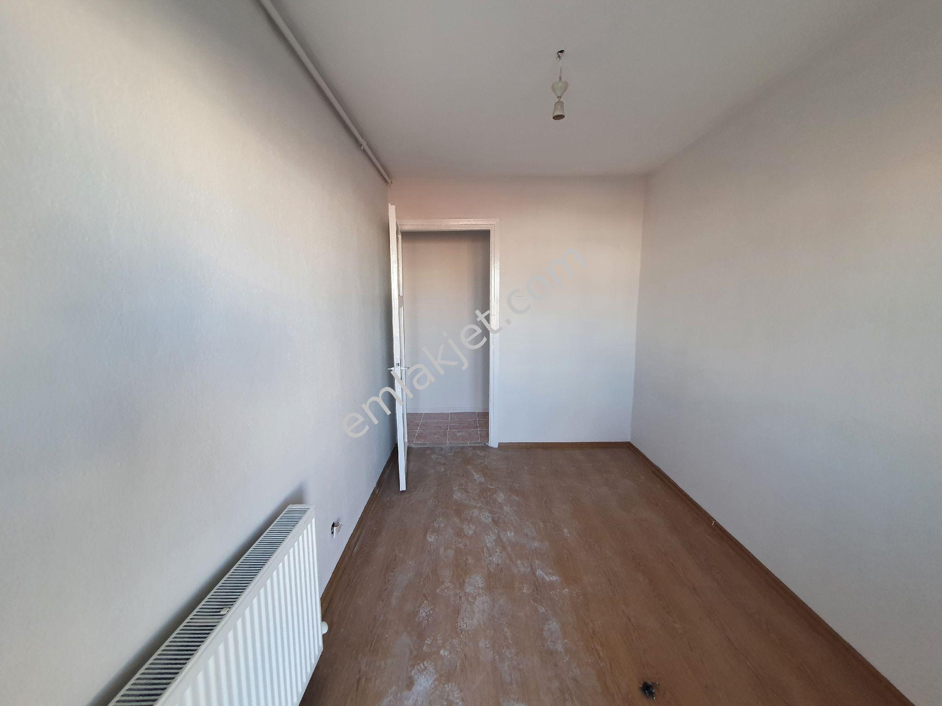 Bornova Da 4+1 Kiralık Yapılı Daire - Görsel 15