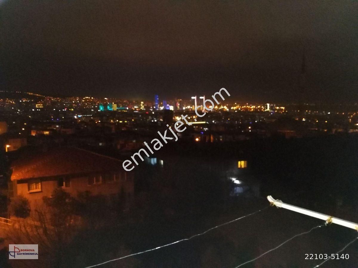 Emlakçıdan İzmir Bornova Atatürk Mahallesi 3+1 Satılık Daire 500.000 TL