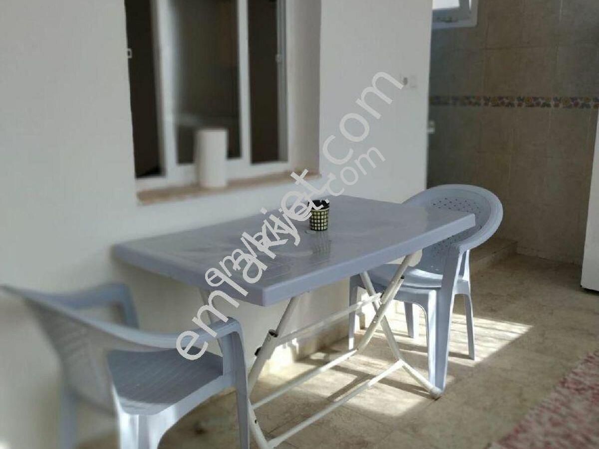 Emlakçıdan İzmir Karaburun Mordoğan Mahallesi 2+1 Kiralık Daire 300 TL