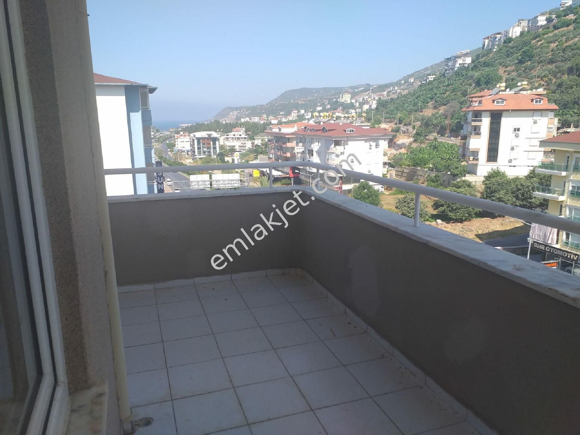 Emlakçıdan Antalya Alanya Kızlar Pınarı Mahallesi 2+1 Kiralık Daire 1