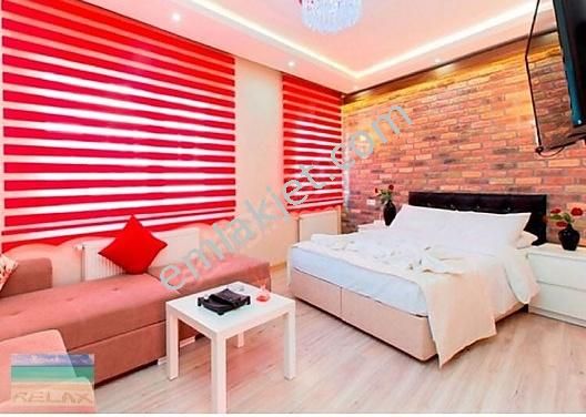 Emlakçıdan İzmir Karşıyaka İnönü Mahallesi 1+1 Günlük Kiralık Daire 100