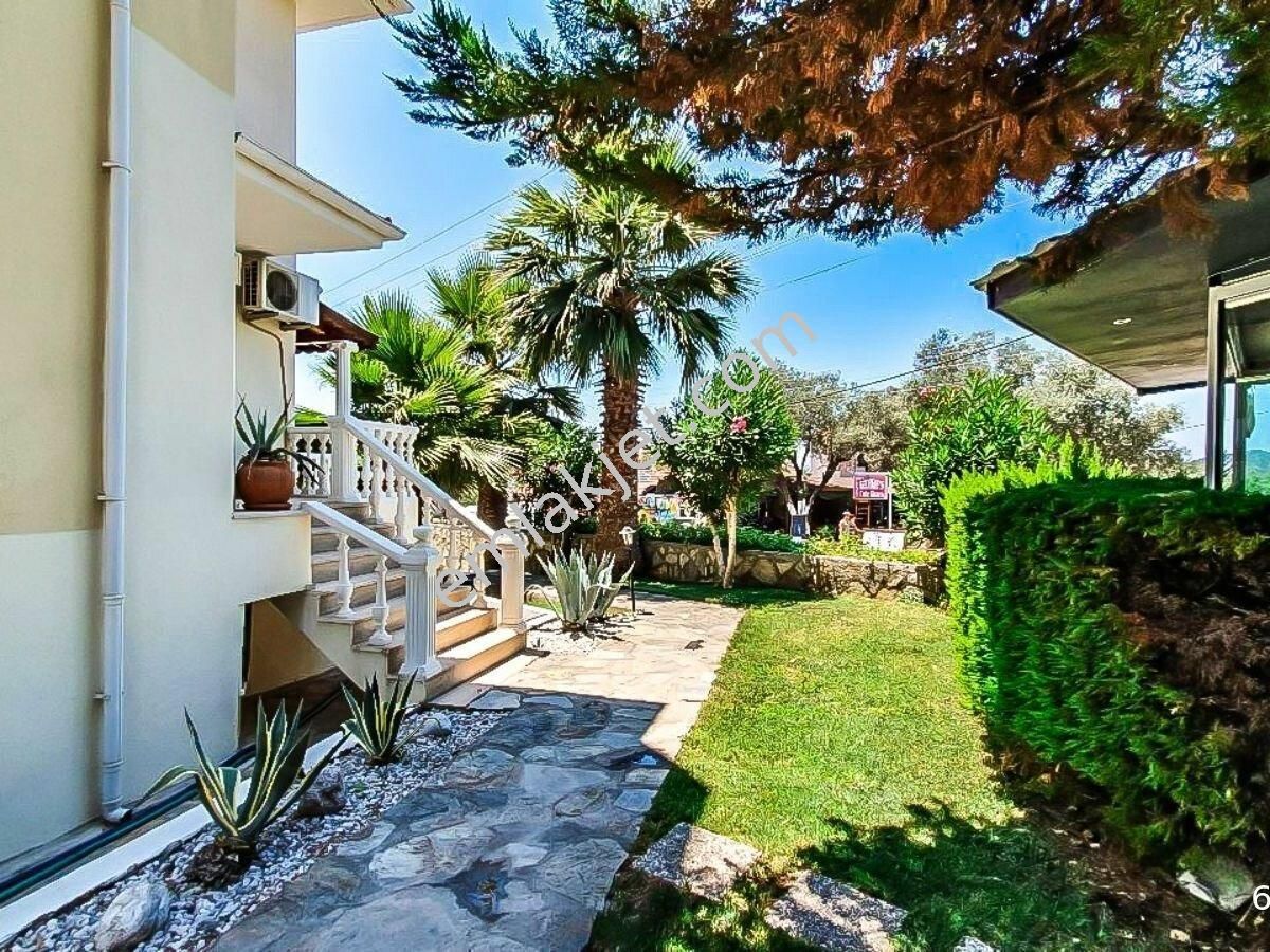 Emlakçıdan Muğla Fethiye Ölüdeniz Mahallesi 4+1 Satılık Daire 700.000