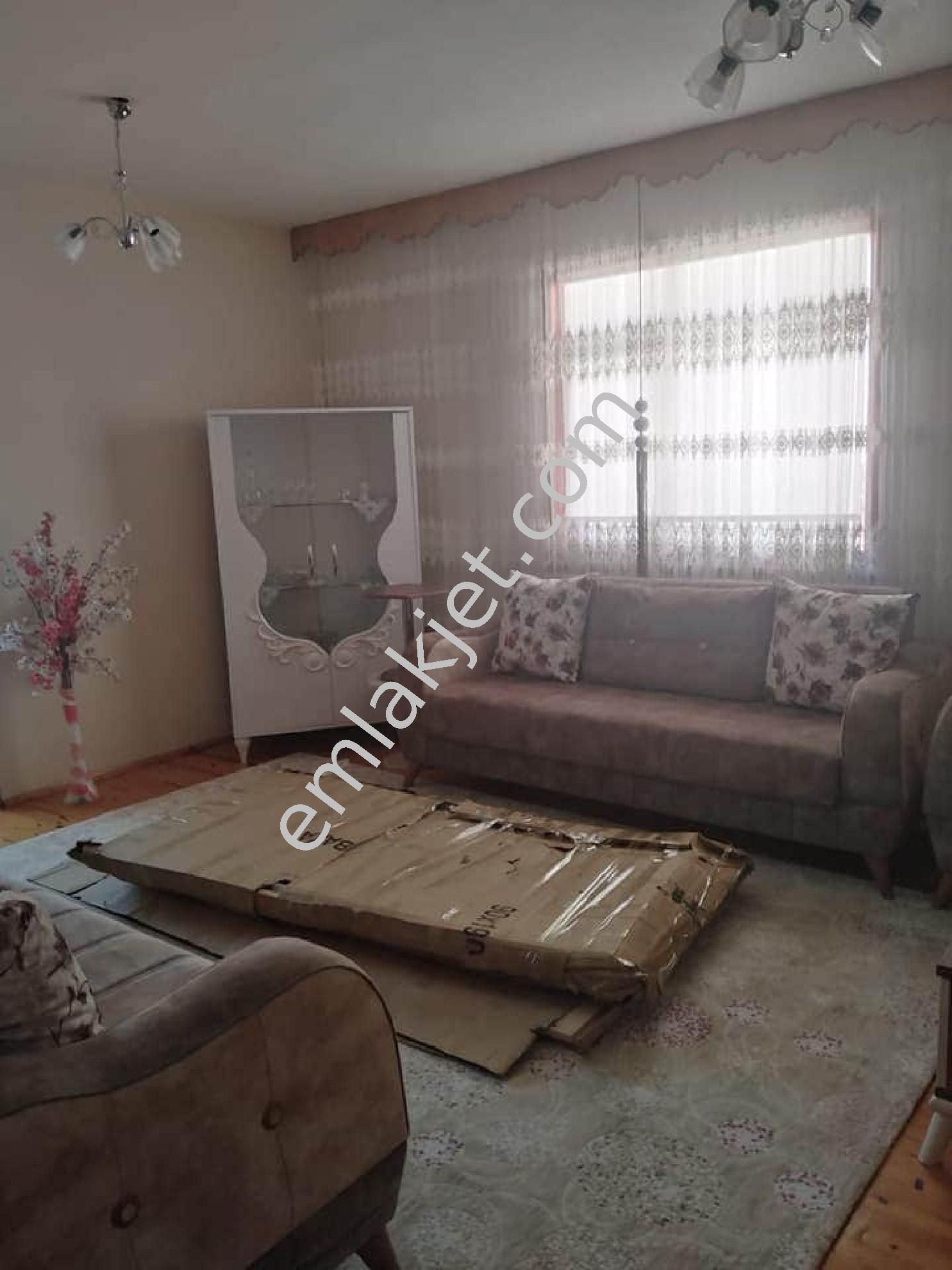 Emlakçıdan Konya Selçuklu Dumlupınar Mahallesi 4+1 Satılık Daire 215.