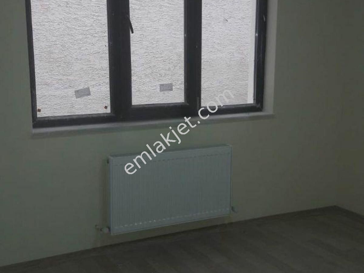 Kirmizi Toprak Mahallesi 3 1 Kiralik Dai Re Kombi Li Eskisehir Net