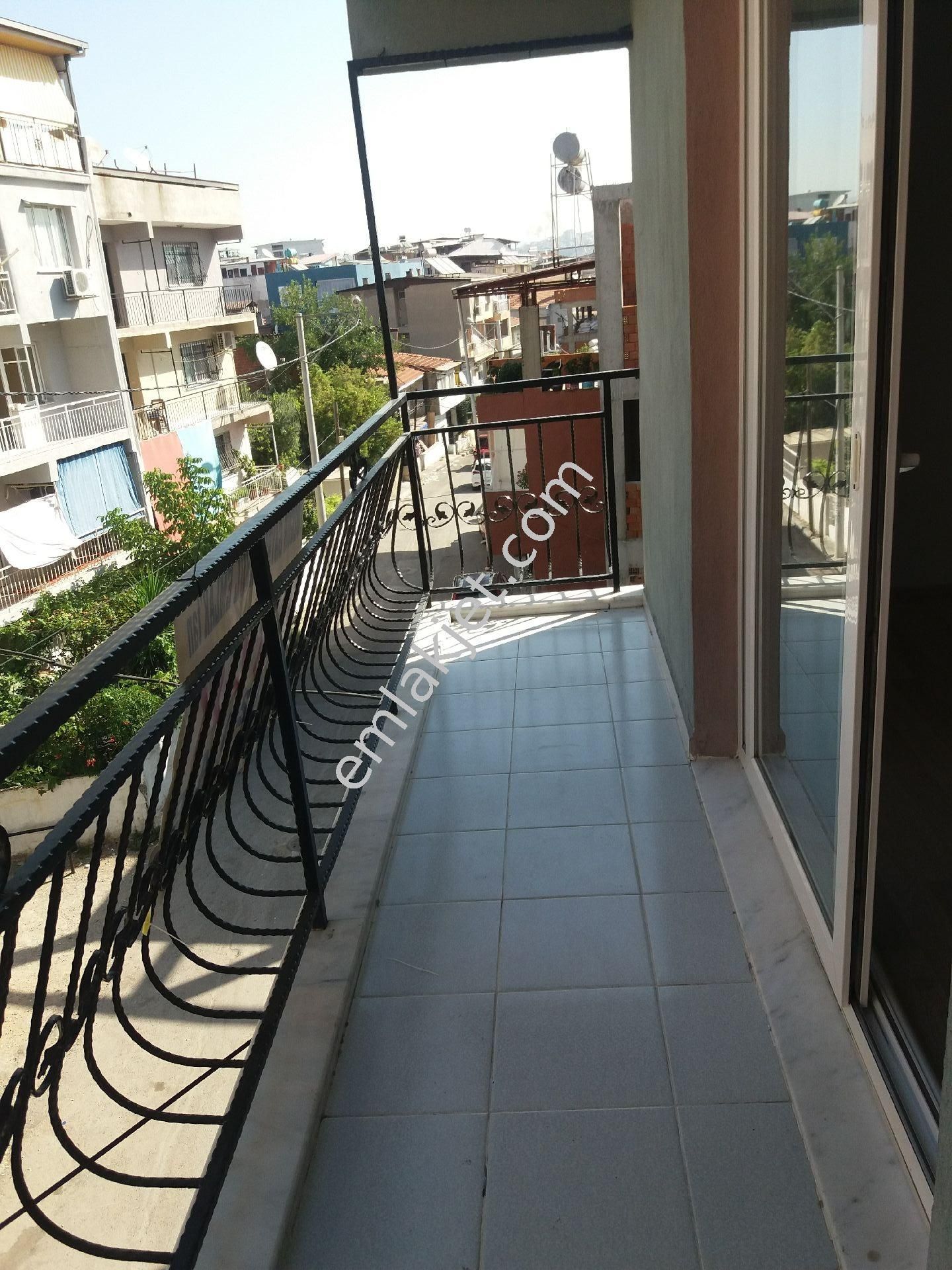 Karabaglarda 4 Katlı Binanın 2 Katı Satılık Daire 1 .ve 3 .katı - Görsel 22