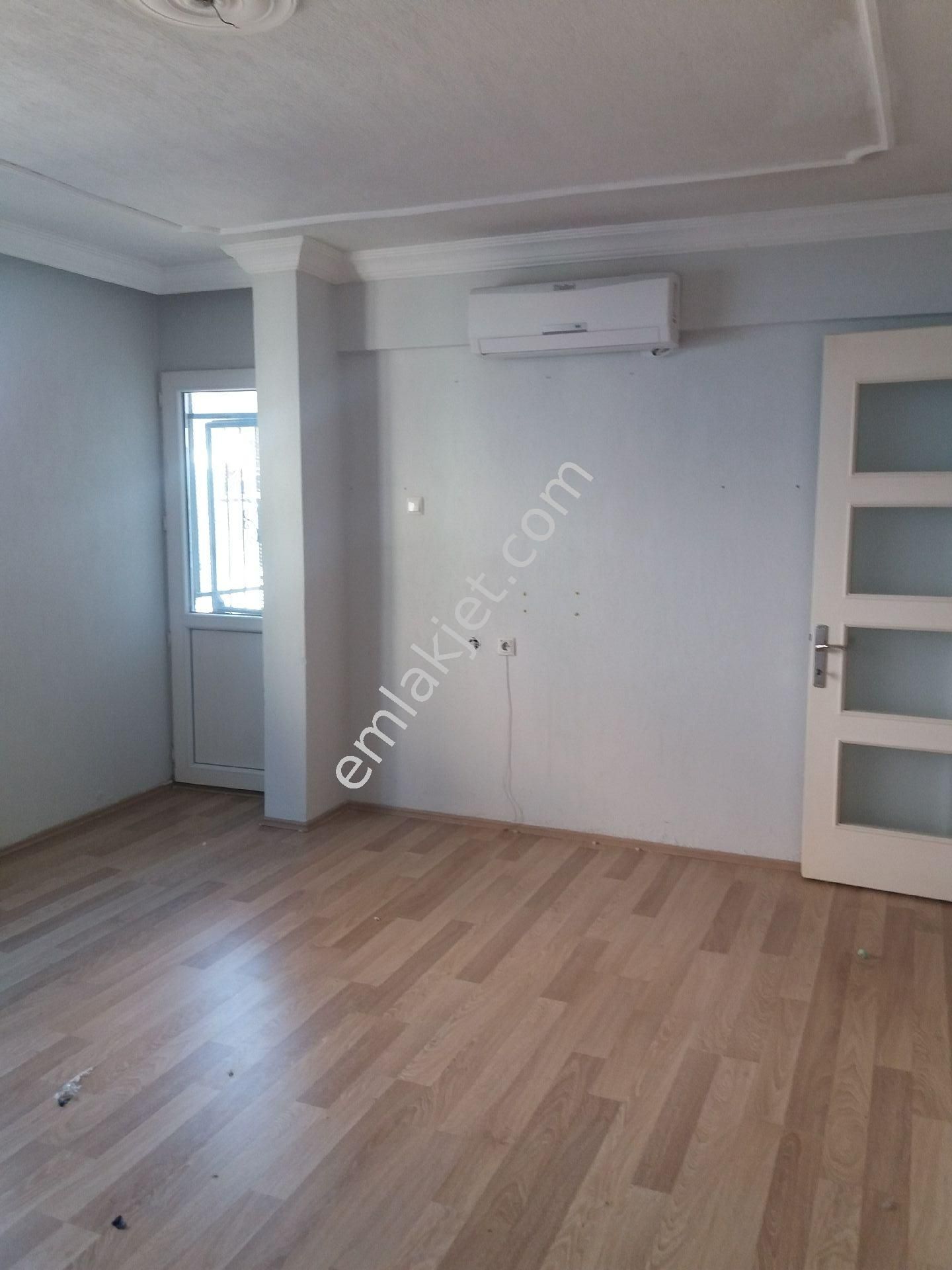 Karabaglarda 4 Katlı Binanın 2 Katı Satılık Daire 1 .ve 3 .katı - Görsel 19